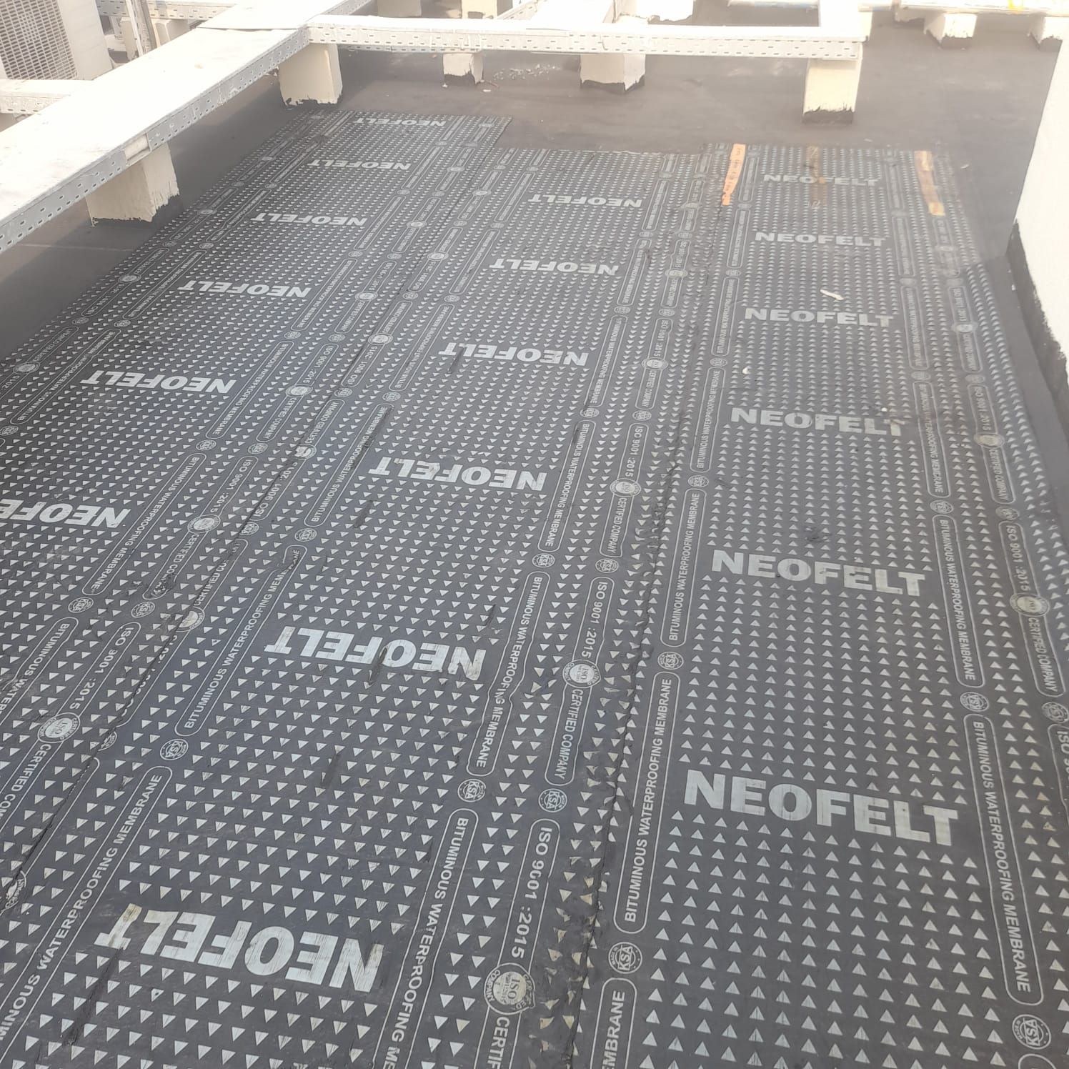Waterproofing membrane underlay laid across a villa roof in Dubai